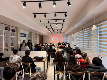 Seminer "10 Kasım Günü ve Atatürk "